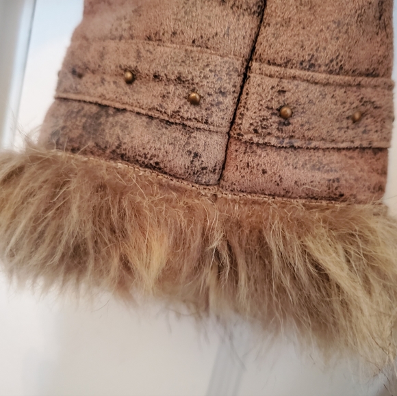 Le Chateau False Suede XXS Belted Coat Faux Fur Collar and Lining - Picture 12 of 16